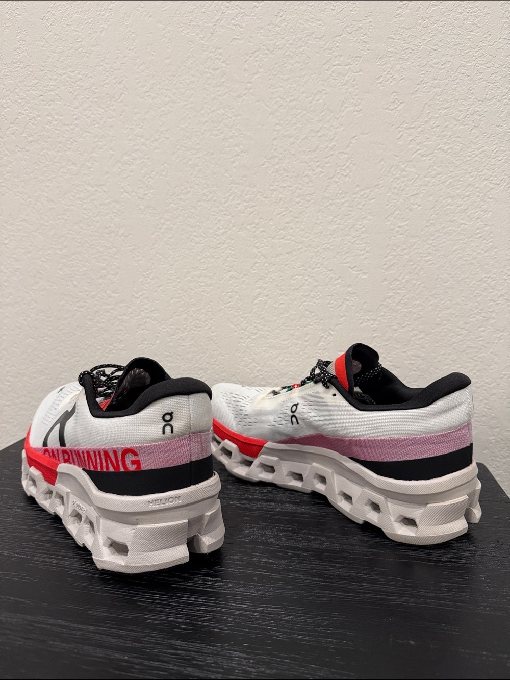 On Cloud Cloudmonster Running Women’s Size 9.5 White Red Black - Picture 6 of 11